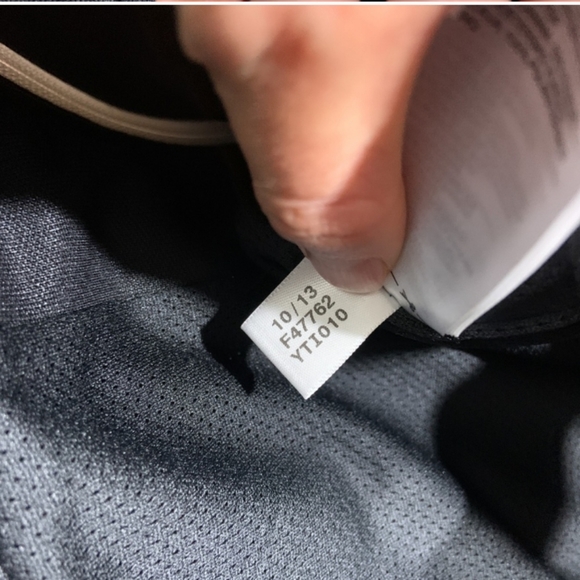 ADIDAS ORIGINALS Europa Track Jacket F47762 Womens Small Classic Black 3 Stripes - Picture 4 of 13